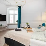 Apartment Downtown - Location - By Rentujemy