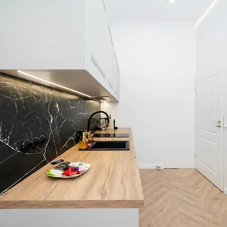 Downtown - Location - By Rentujemy